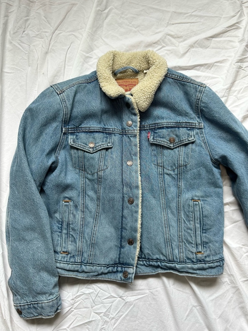 Levi's Women's Trucker Light Blue Sherpa-Lined Denim Jacket